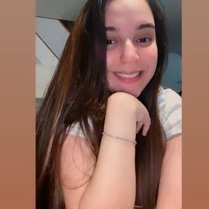 Meet your Posher, Elsa